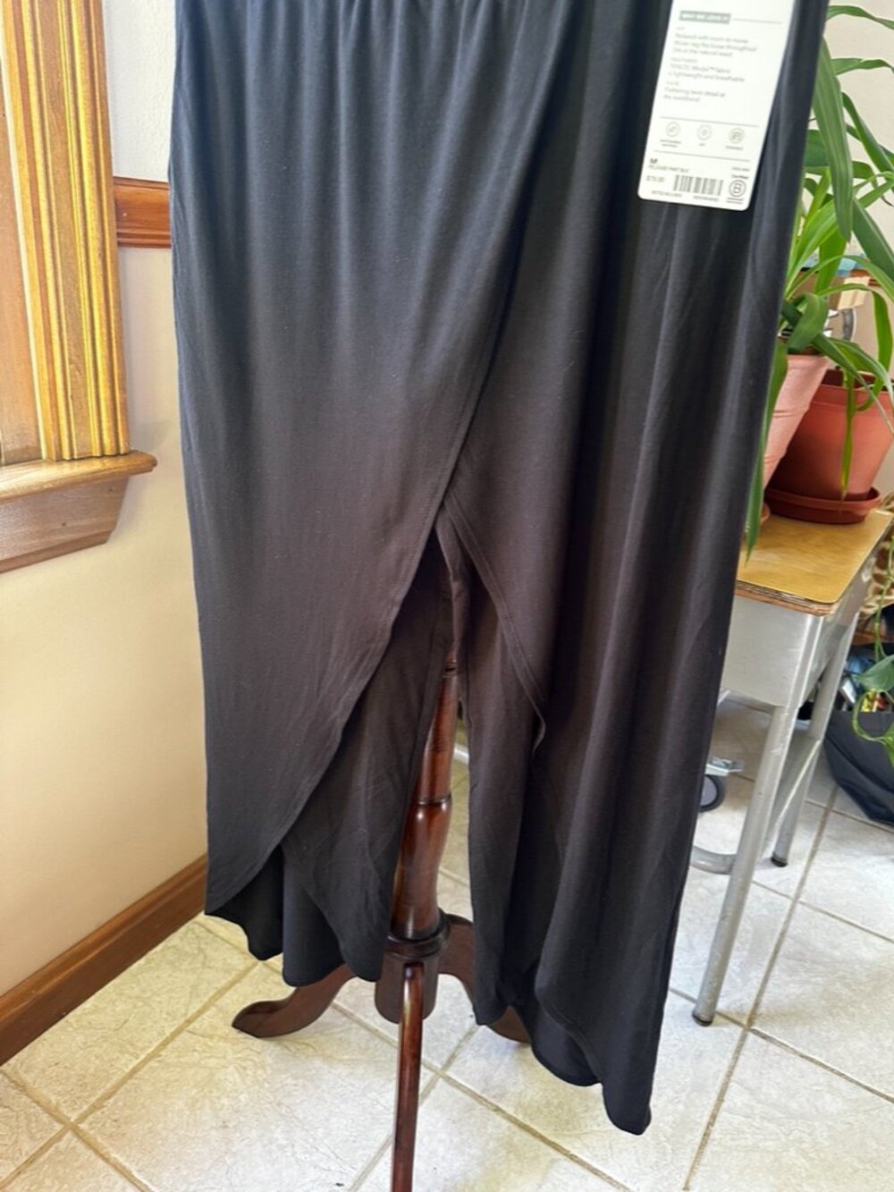 Athleta Release Pant, Yoga, Athleisure, Black, NWT, Medium - Picture 6 of 8